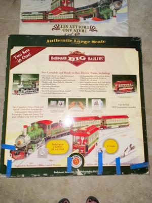 SUPER SIZED BACHMAN BIG HAULER CHRISTMAS TRAIN AND MOVIES