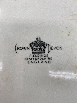 Crown Devon Chamberpot