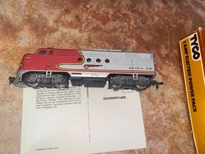 TYCO HO ELECTRIC POWER PACK, TRAIN CARS, & OVER TRESTLE SET