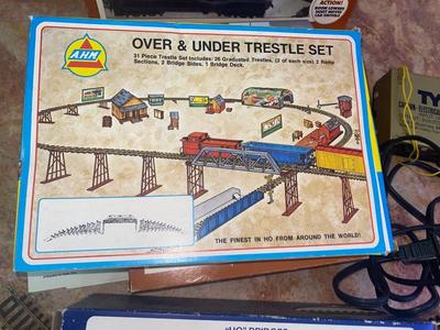 TYCO HO ELECTRIC POWER PACK, TRAIN CARS, & OVER TRESTLE SET