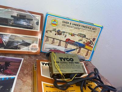 TYCO HO ELECTRIC POWER PACK, TRAIN CARS, & OVER TRESTLE SET