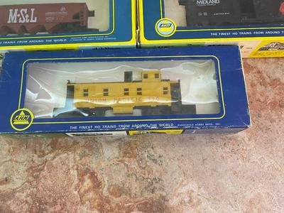 AHM TRAIN CARS IN ORIGINAL BOXES