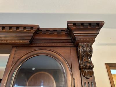 STUNNING FAIRMONT DESIGNS ENTERTAINMENT CENTER