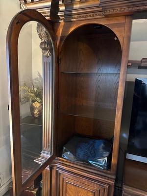 STUNNING FAIRMONT DESIGNS ENTERTAINMENT CENTER