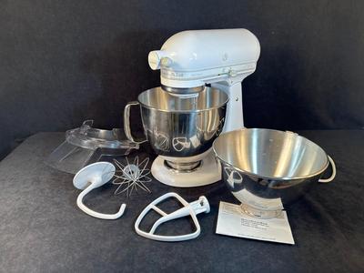 Lot 1. KitchenAid Mixer