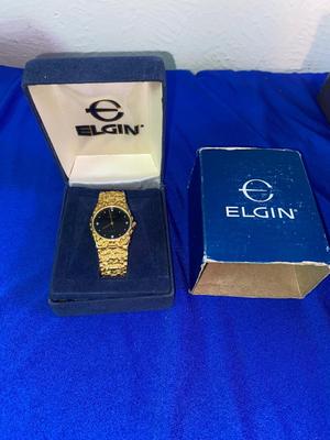 GORGEOUS UNISEX ELGIN WATCH W/BOX