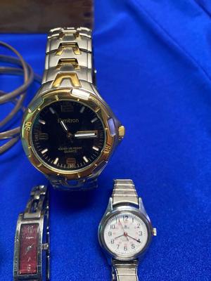 A BOX OF GOOD WATCHES AND OTHER JEWELRY