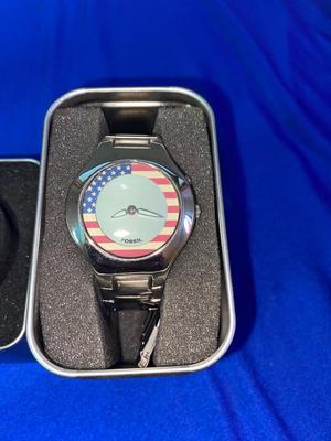 2 MENS WATCHES TOMMY HILLFIGER AND FOSSIL