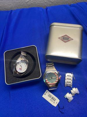 2 MENS WATCHES TOMMY HILLFIGER AND FOSSIL