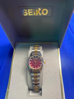 LOVELY WOMENS WATCHES - SEIKO, CITIZEN AND A VINTAGE RING WATCH