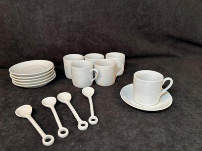 Lot 19. Demitasse Set