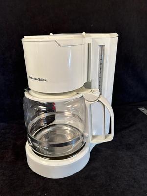 Lot 22. Proctor Silex Coffee Maker