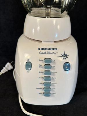 Lot 23. Black & Decker Blender