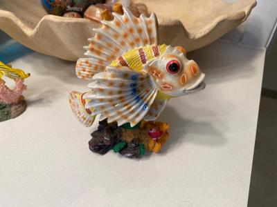 COOL SEA TURTLES, TROPICAL FISH AND OTHER OCEAN DECOR