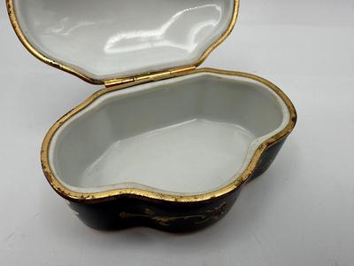 Vintage LIMOGES Cobalt Blue Porcelain 22K Gold Accent Trinket Box