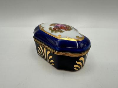 Vintage LIMOGES Cobalt Blue Porcelain 22K Gold Accent Trinket Box