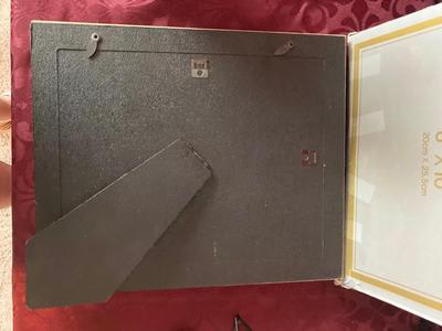 PICTURE FRAMES-SCRAP BOOKS AND VASES