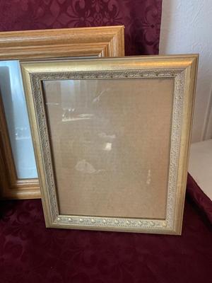 PICTURE FRAMES-SCRAP BOOKS AND VASES