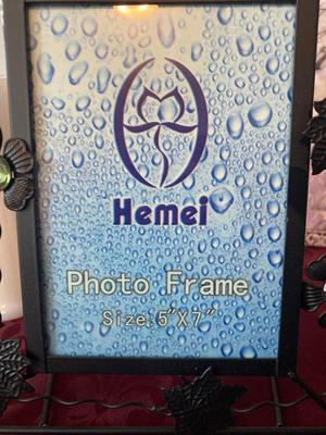 PICTURE FRAMES-SCRAP BOOKS AND VASES