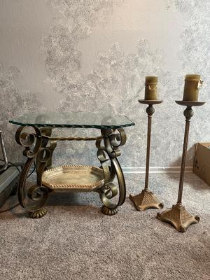 BEAUTIFUL GLASS STONE AND IRON END TABLE WITH FLOOR STANDING CANDLE HOLDERS