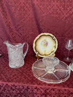 ANTIQUE PLATE AND VINTAGE GLASS