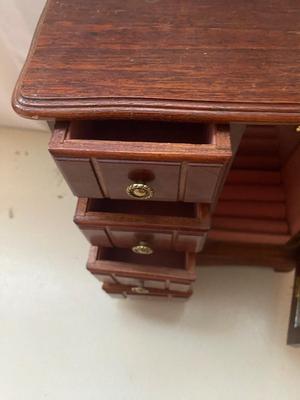 JEWELRY BOX, PRETTY NECKLACE HANGER AND MOTHER/DAUGHTER DECORATION