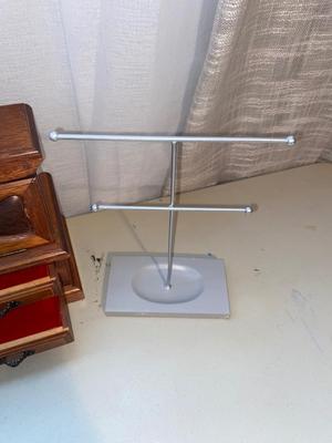 JEWELRY BOXES AND BRACELET/NECKLACE STAND