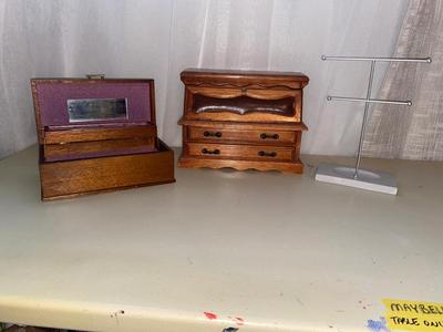 JEWELRY BOXES AND BRACELET/NECKLACE STAND