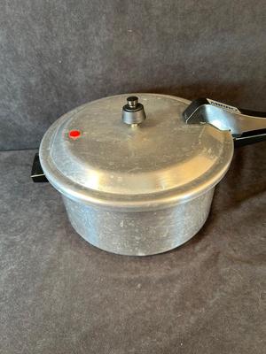Lot 34. Mirror Pressure Cooker