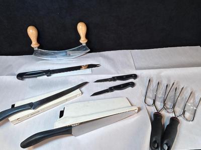 Lot 53. Assorted Knives