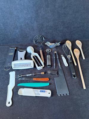 Lot 62. Oddball Utensils