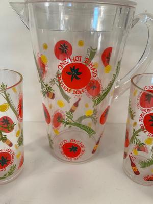 Lot 86. Acrylic Beverage Set