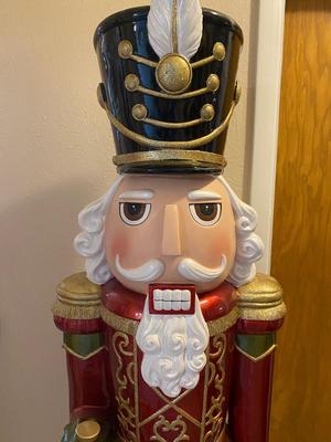 LIFE SIZED TIN NUTCRACKER STANDING 6’ TALL