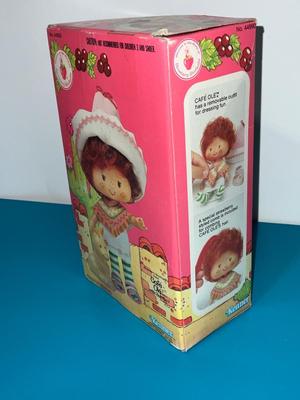 In box Cafe Ole - Strawberry Shortcake