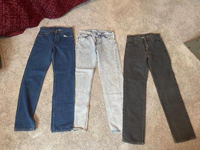 3 PAIR OF LEVIS 501 JEANS