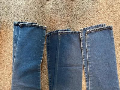 3 PAIR OF BROKEN IN WANGLER JEANS 34X32