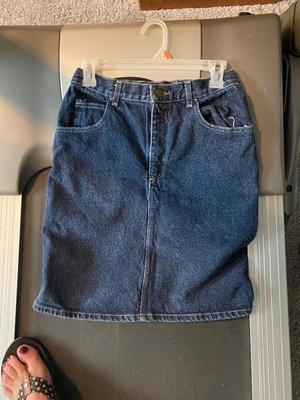 WOMENS CLOTHING MOSTLY WESTERN WEAR