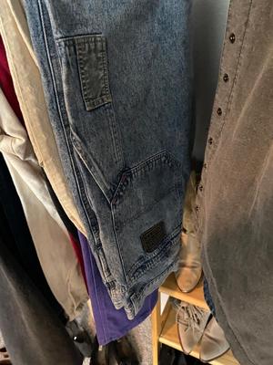 WOMENS CLOTHING MOSTLY WESTERN WEAR