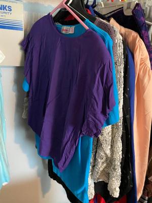 WOMENS ALL SORTS OF STYLES