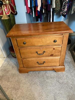 3 DRAWER NIGHT STAND