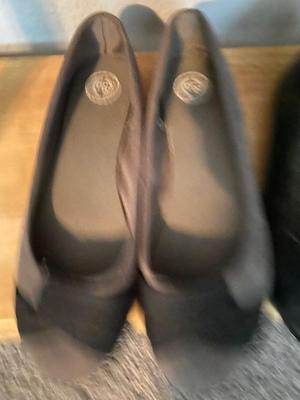 SHELF, BOOTS AND SHOES