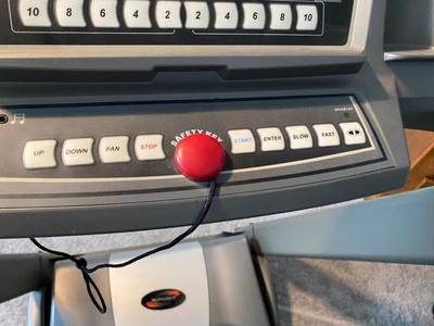 REALLY NICE SPIRIT TREADMILL