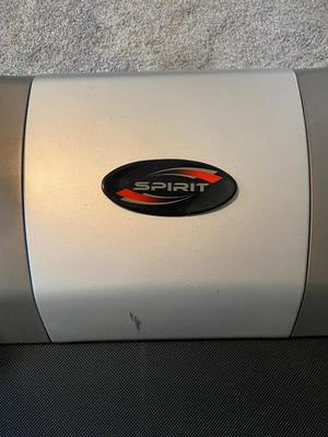 REALLY NICE SPIRIT TREADMILL