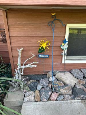 SHEPHERDS HOOK AND STAKED YARD ART