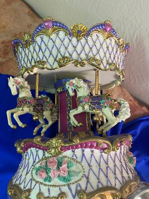 MUSIC BOX CAROUSELS