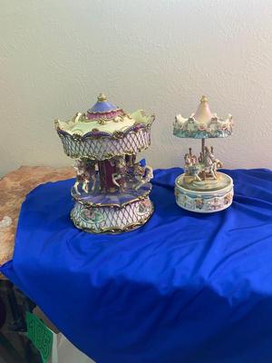 MUSIC BOX CAROUSELS