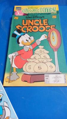 LOT 31 - 3 VINTAGE UNCLE SCROOGE COMIC BOOKS