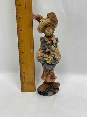 Boyds Bears and Friends - Folkstone Collection: Prudence with Daffodils