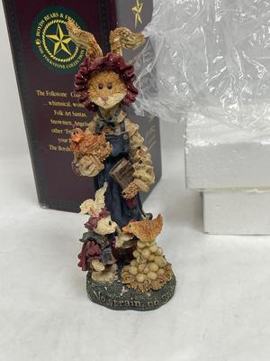 Boyds Bears and Friends - Folkstone Collection: Harriet and Punch with Hermine... The Challenge.