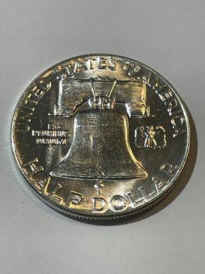 1954-P BU CONDITION FRANKLIN SILVER HALF DOLLAR AS PICTURED.